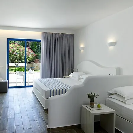 Lindia Thalassa מלון 3*