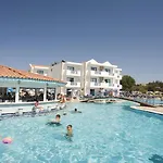 Lindia Thalassa Pefki