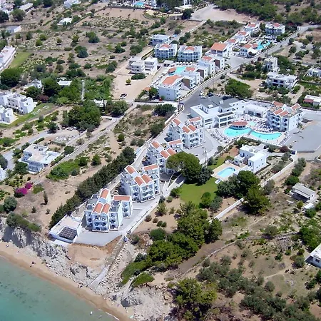 Lindia Thalassa Pefki (Rhodes)