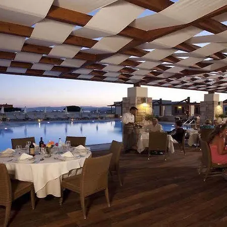 Lindia Thalassa Hotel 3*