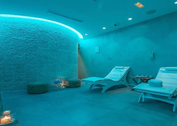 Lindia Thalassa Pefki