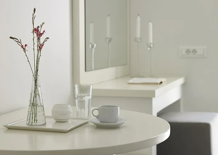 林迪亚塔拉萨酒店